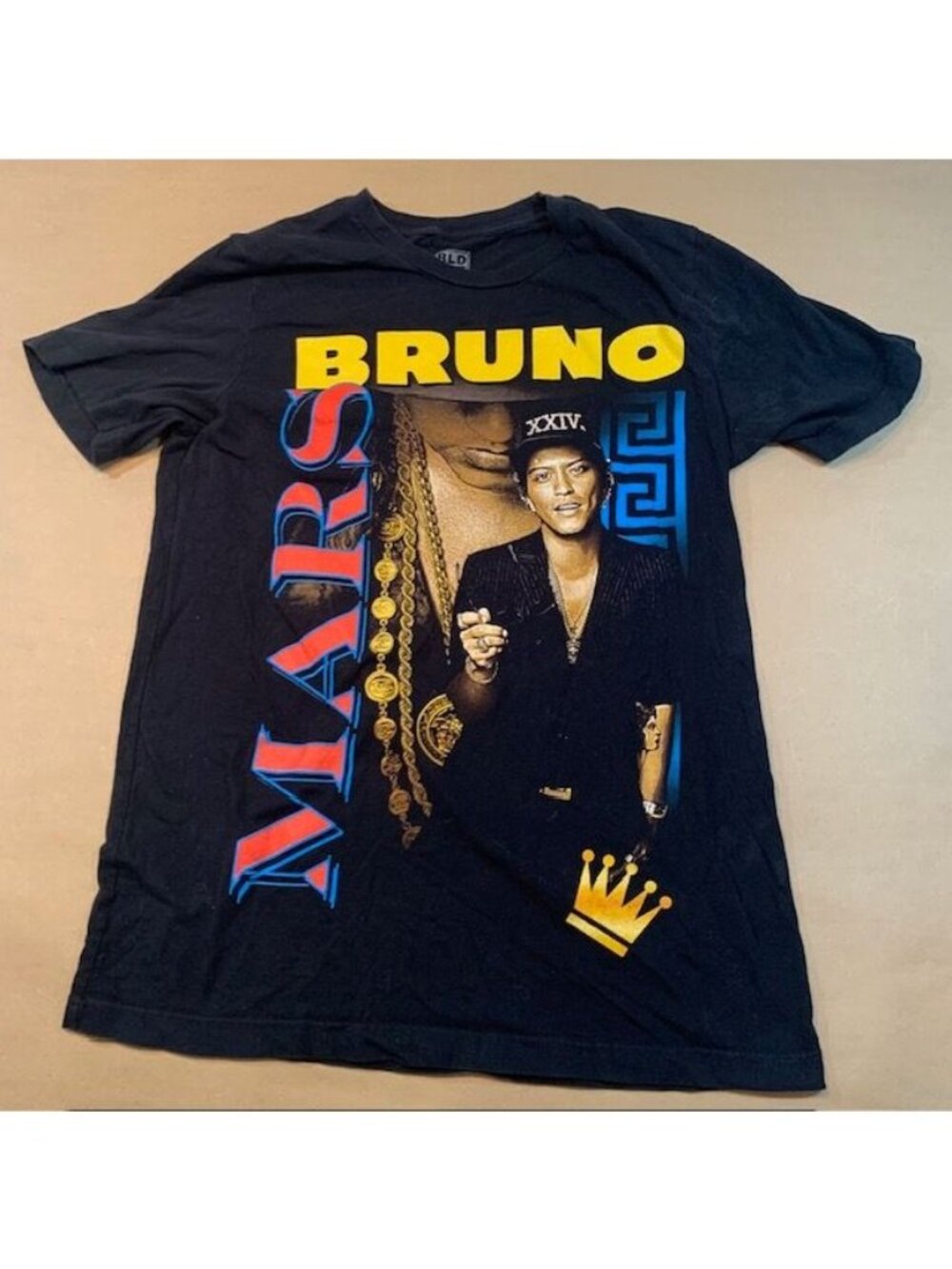 Bruno Mars Vintage 2000s The 24K RARE Magic World Tour MEDIUM T-shirt